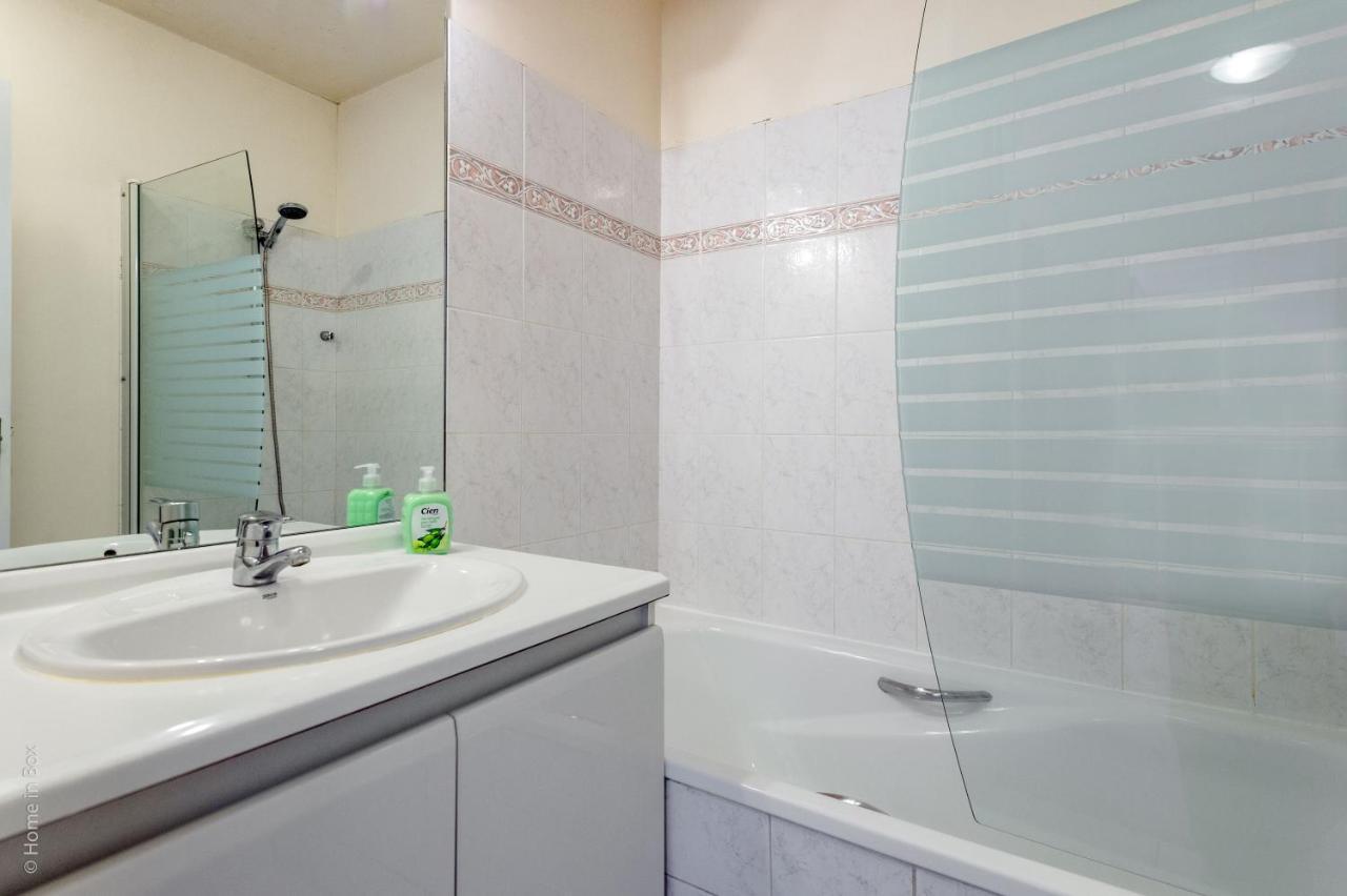 Апартаменты Plaza Grand Pres 01 Шеси Экстерьер фото